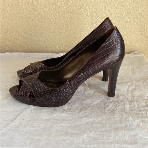 Ann Taylor Leather Snakeskin Open-toed Heels - Picture 2 of 7